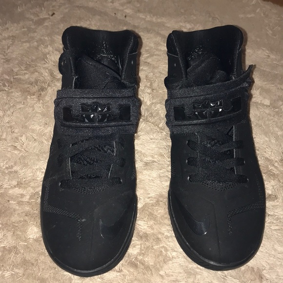 Nike Soldier 7  Black (LEBRONS) - Picture 3 of 5